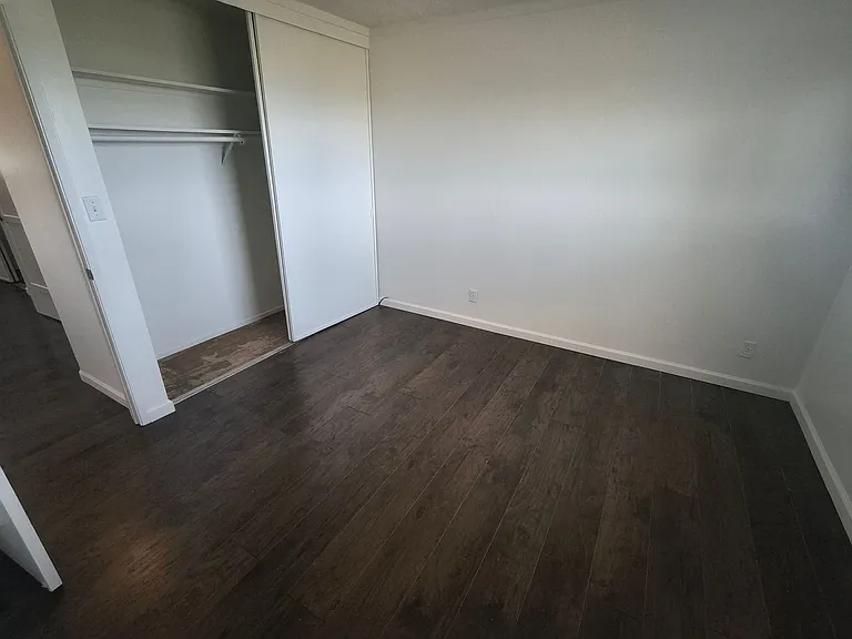 2275 Cypress Ave — Photo 32