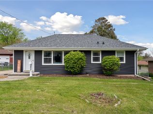 2013 Highview Dr, Des Moines, IA 50315