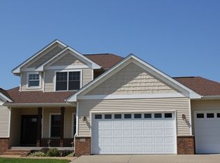 809 Wood Lily Rd, Solon, IA 52333