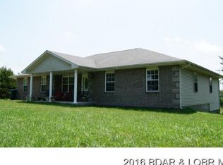 39 S Branch Ln, Eldon, MO 65026