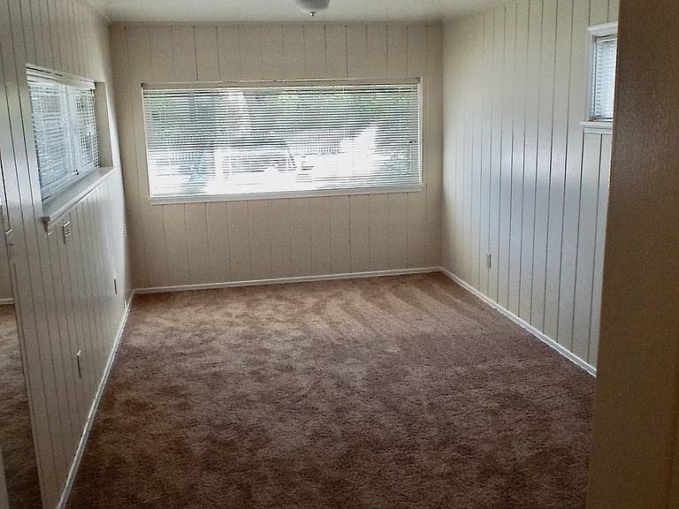 2123 Westfield Ave — Photo 20