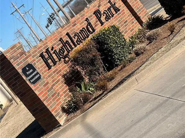 1723 E Lindsey St APT 4, Norman, OK 73071