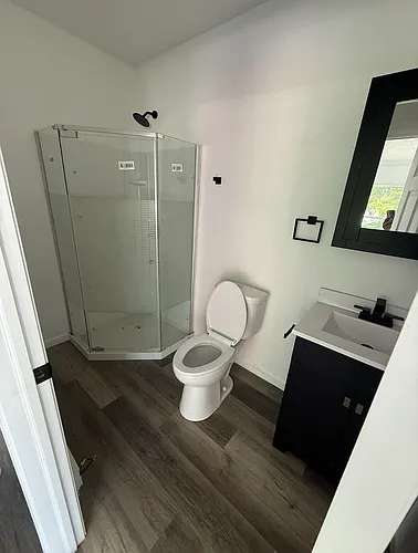 102 S Michigan St #B Photo 1