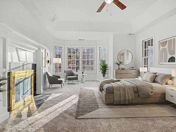 4th image of 8022 Hogan Dr
