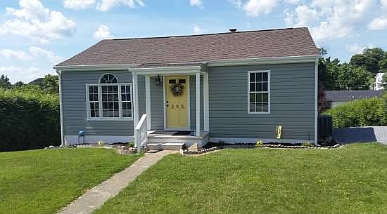 1st image of 345 Lowry Dr