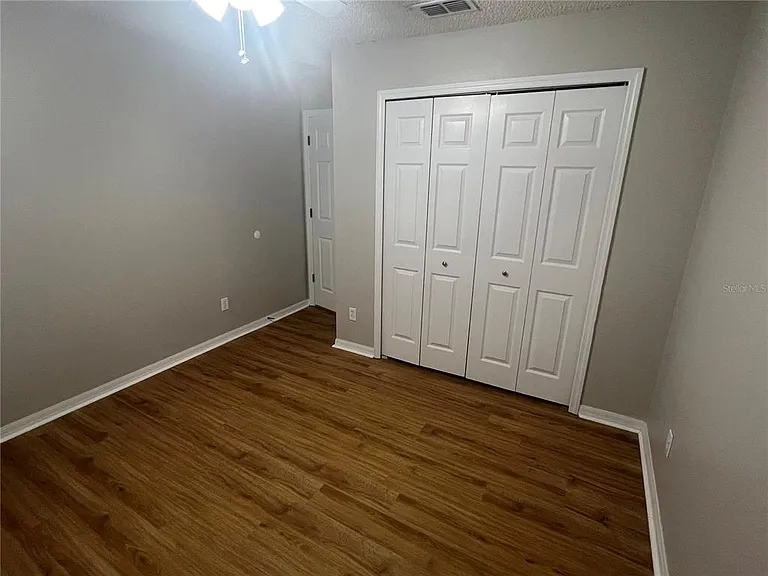1063 Bluegrass Dr — Photo 20