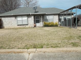 15 15th Ave NE, Ardmore, OK 73401