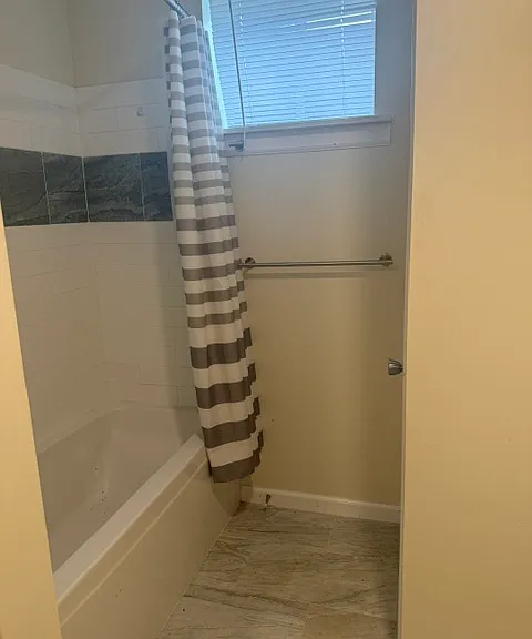 414 N State St #1 — Photo 8