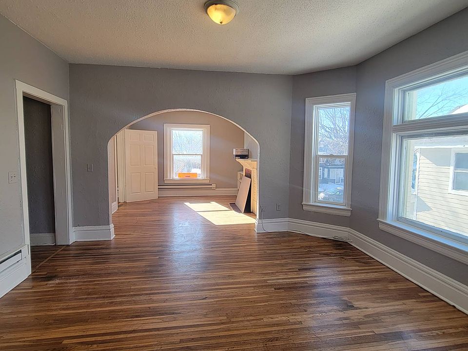 1st image of 601 Case Ave #2