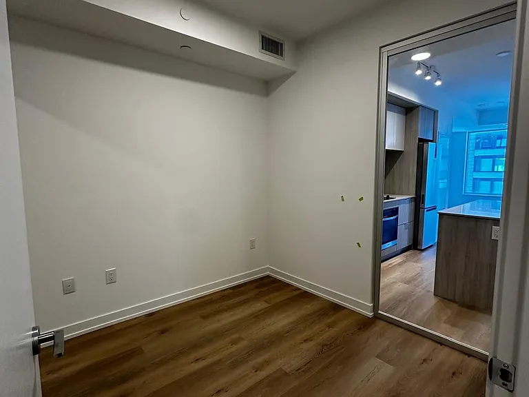 395 Square One Dr #1307 — Photo 18