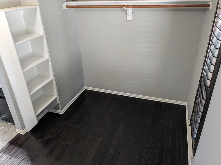 5001 Highlands Dr — Photo 23