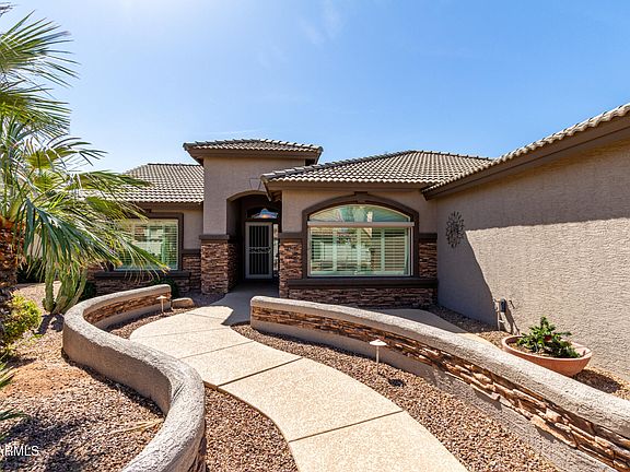 3rd image of 10039 E EMERALD Drive