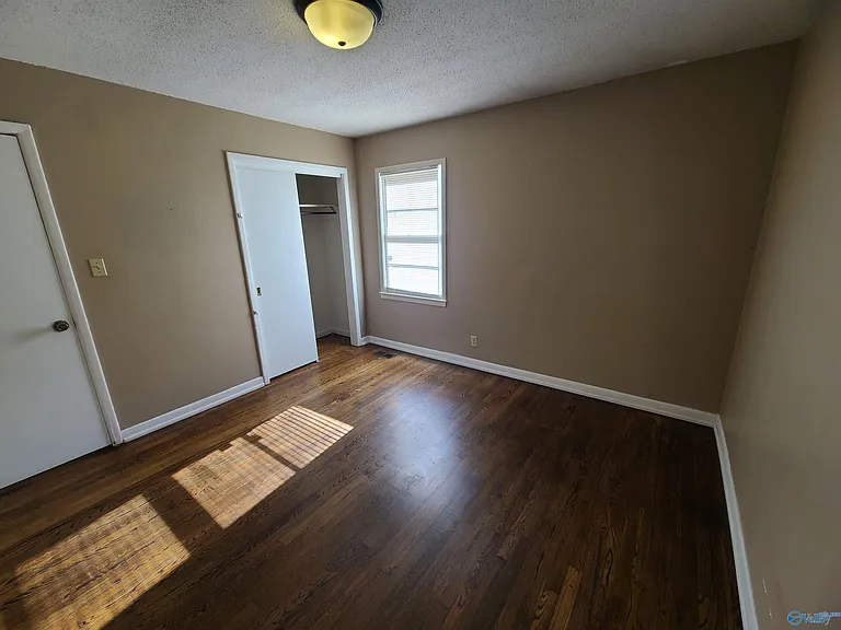 3606 Crestmore Ave NW — Photo 32