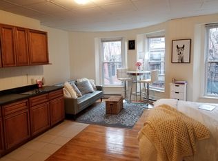 70 Pinckney St APT 3, Boston, MA 02114