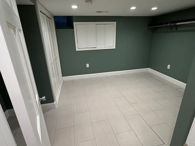 10 Ashford St #1 — Photo 3