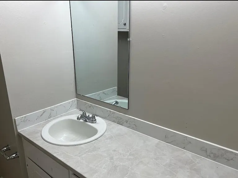633 Briarcliff Cir — Photo 9
