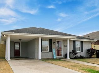 8532 Creole Dr, Chalmette, LA 70043