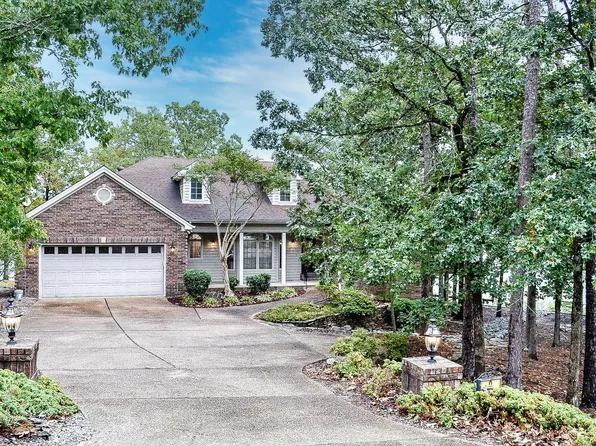 2 Ostento Ln, Hot Springs Village, AR 71909