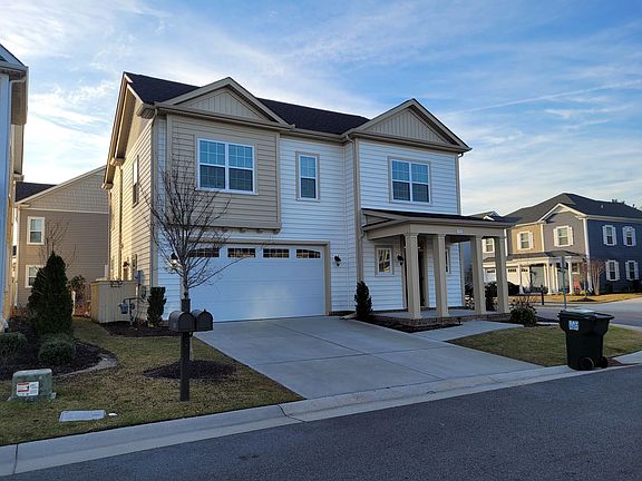 2nd image of 1701 Jerningham Ln