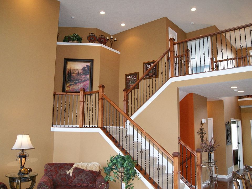 1st image of 6702 Royal Plume Dr