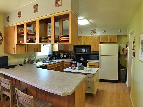 4th image of 4444 Clevenger Ave