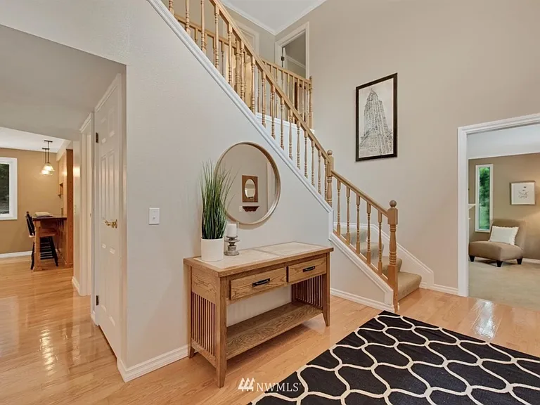 16823 NE 91st St — Photo 2