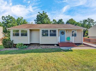 7317 Acorn Trl, Roanoke, VA 24019