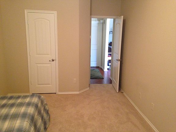 5th image of 1822 Carol Ln #House