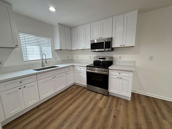 3rd image of 11069 Evans St #3