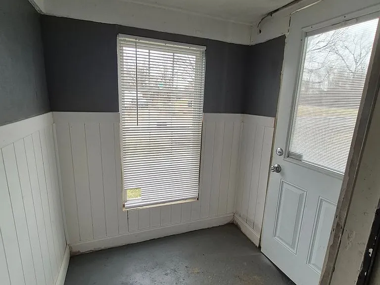 308 Bricker Ave — Photo 2