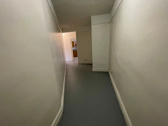 5th image of 628 E 17th St APT S32