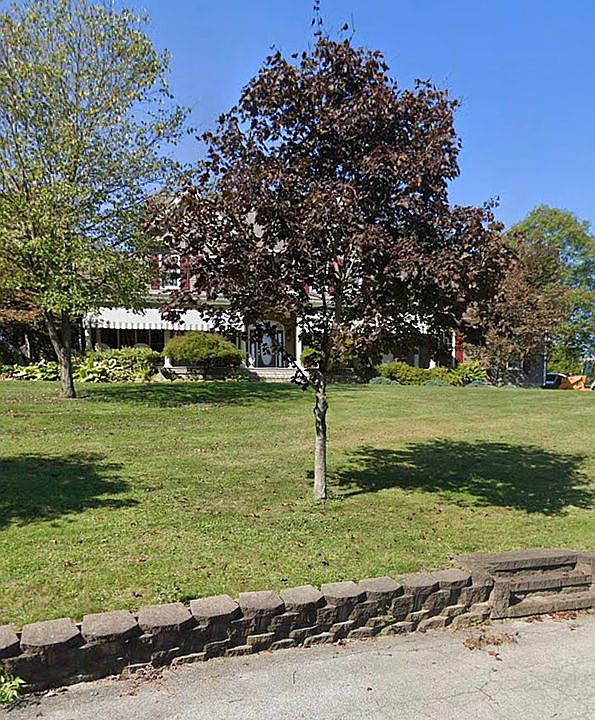 2nd image of 157 Hillcrest Dr