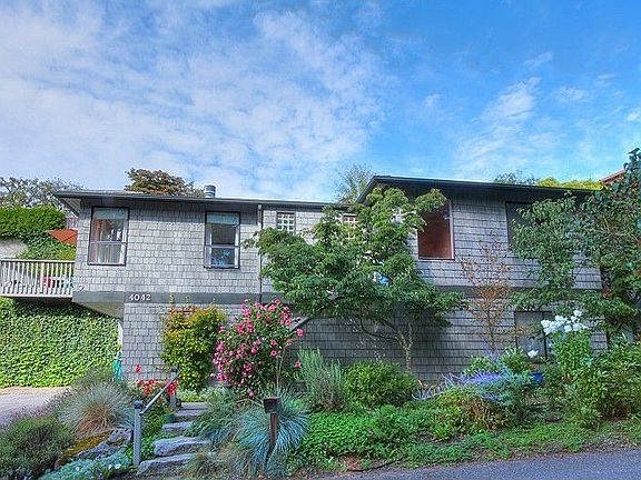 Gracious NW contemporary