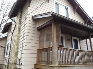 514 W End Ave, Coraopolis, PA 15108