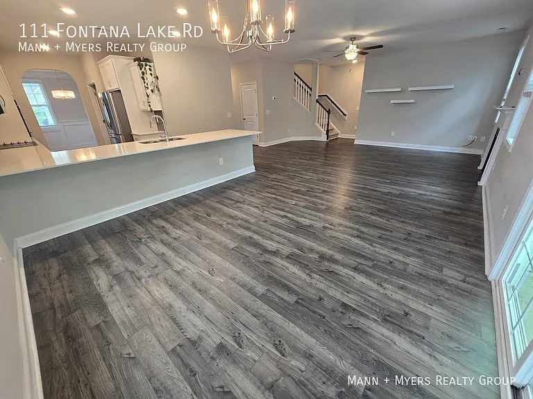 111 Fontana Lake Rd — Photo 17