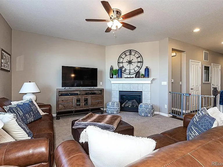 13716 Worthington Pl — Photo 9