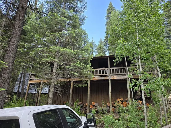 8 Pond Rd, Sapello, NM 87745