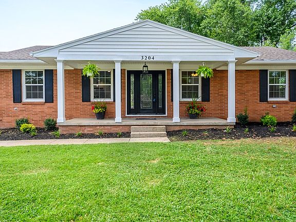 3rd image of 3204 Lewis Ln