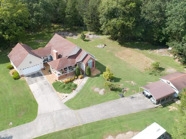 4424 Cathedral Caverns Rd, Woodville, AL 35776