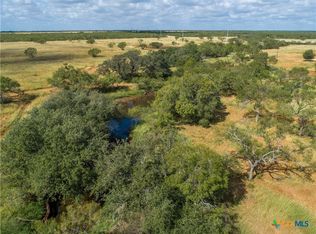 560 Private Road Goose Creek Ln, Jourdanton, TX 78026