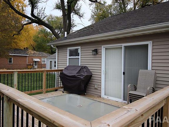5th image of 819 E Fairoaks Ave