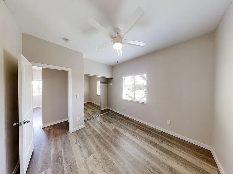 5327 W Falls View Dr — Photo 11