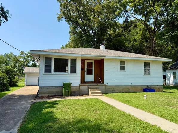 208 S Oak St, Rolla, MO 65401