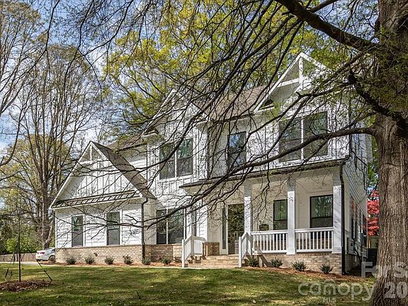 2nd image of 1607 Chippendale Rd