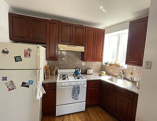 2nd image of 318 Ditmas Ave APT 5