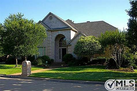 1st image of 704 Timber Lake Cir