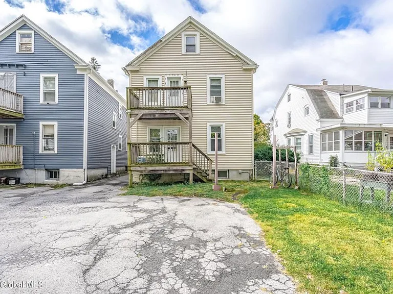 115 Woodlawn Ave #1 — Photo 19