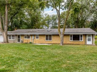 4228 100th St, Urbandale, IA 50322