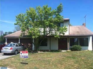 8 Pierson Pl, Sicklerville, NJ 08081