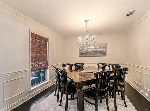 5th image of 144 Belle Terre Blvd